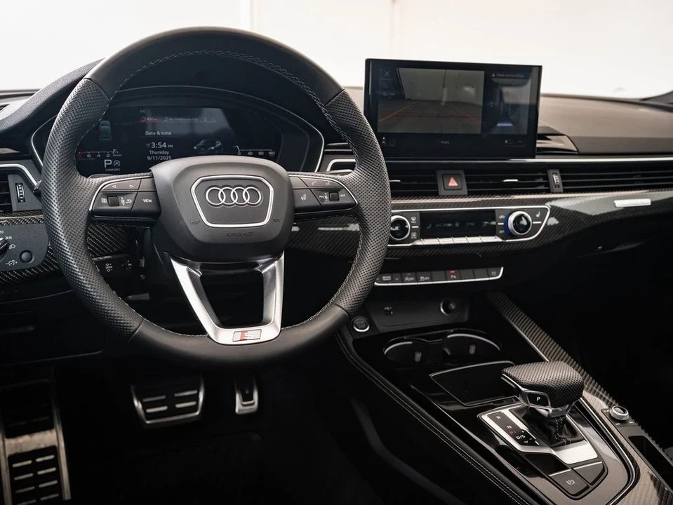 2025 Audi B10 A5 - Image 4 of 21