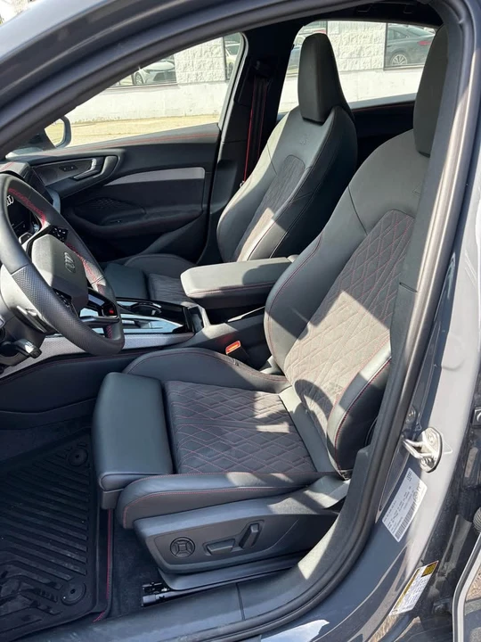 2025 Audi B10 A5 - Image 14 of 17
