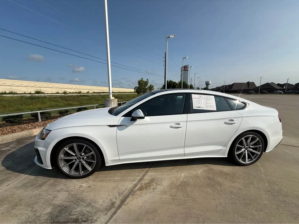 2025 Audi B10 A5 - Image 3 of 8