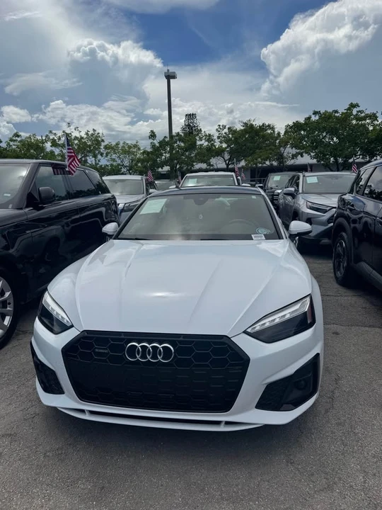 2025 Audi B10 A5 - Image 2 of 7