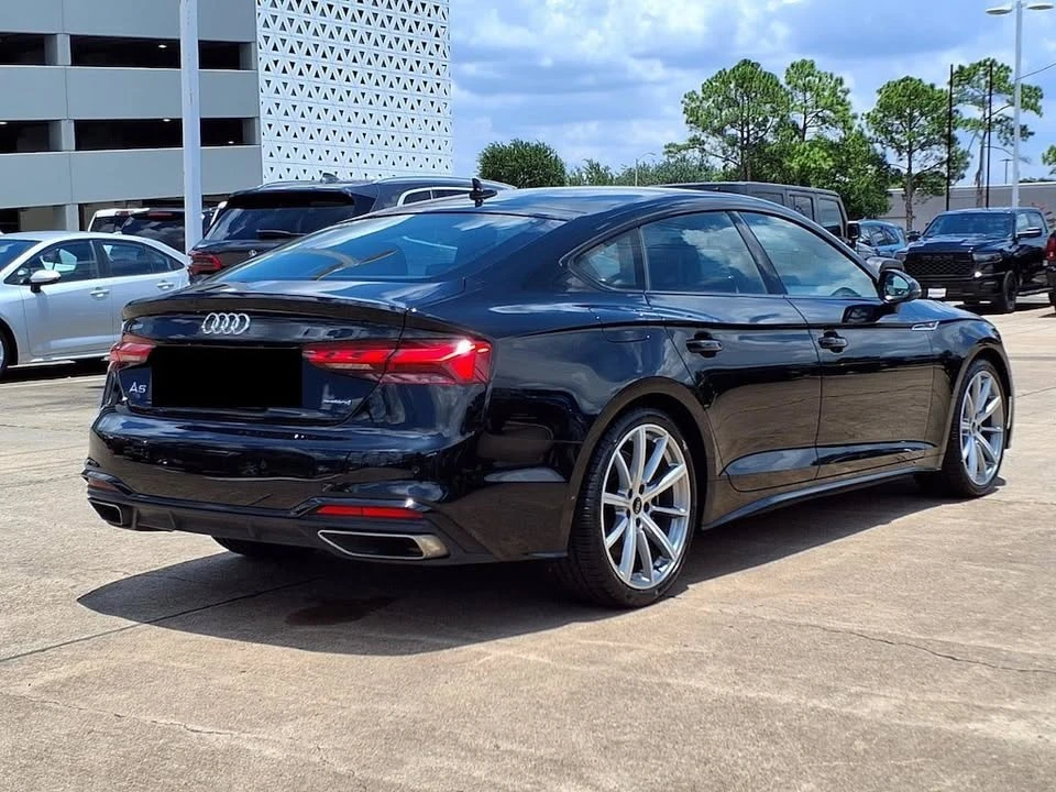 2025 Audi B10 A5 - Image 9 of 20