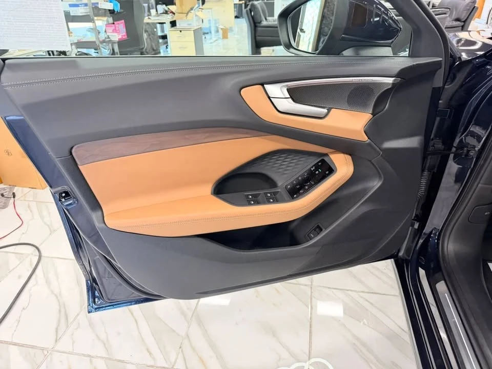 2025 Audi B10 A5 - Image 10 of 20