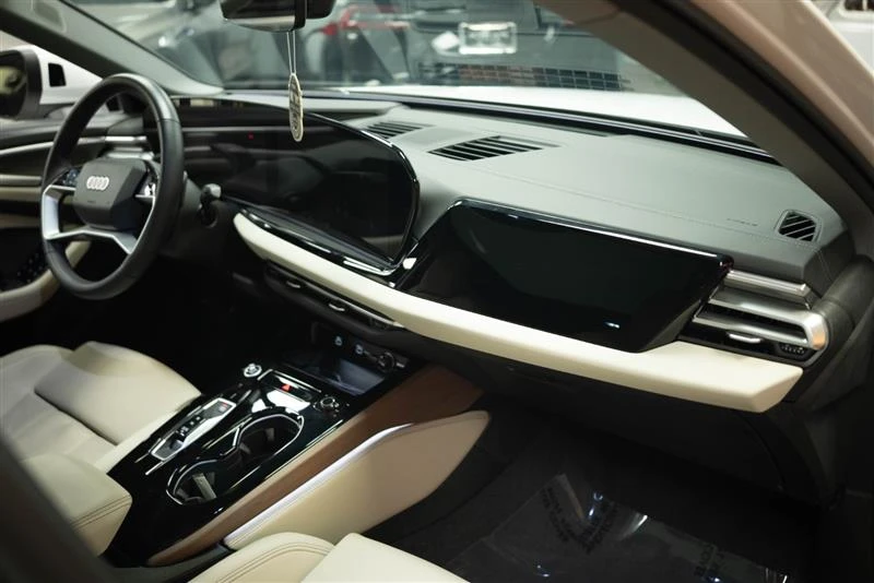 2025 Audi B10 A5 - Image 14 of 20