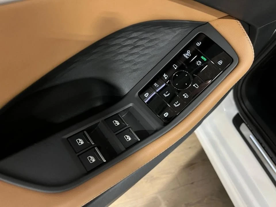 2025 Audi B10 A5 - Image 17 of 20