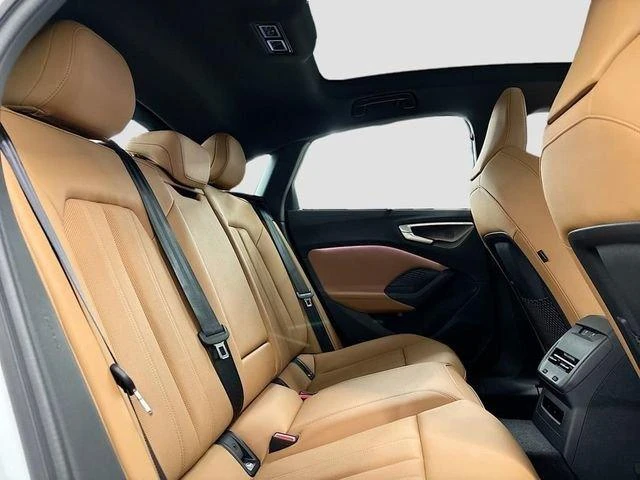2025 Audi B10 A5 - Image 16 of 20