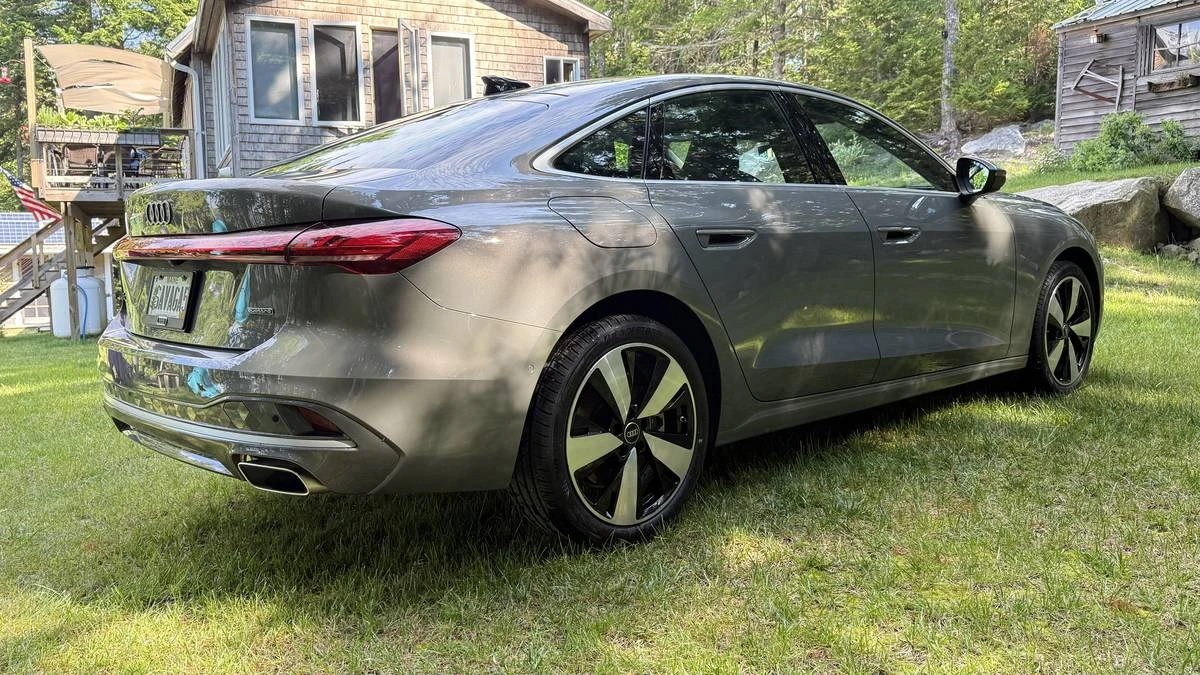 2026 Audi B10 A5 - Image 6 of 10