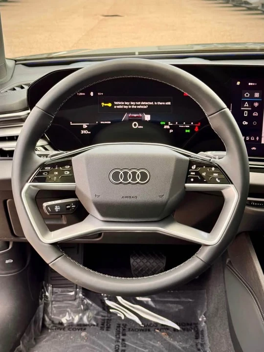 2025 Audi B10 A5 - Image 14 of 20
