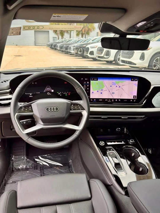 2025 Audi B10 A5 - Image 13 of 20