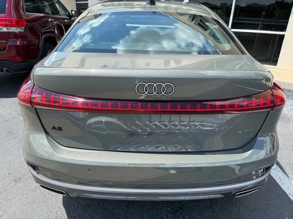 2025 Audi B10 A5 - Image 4 of 11