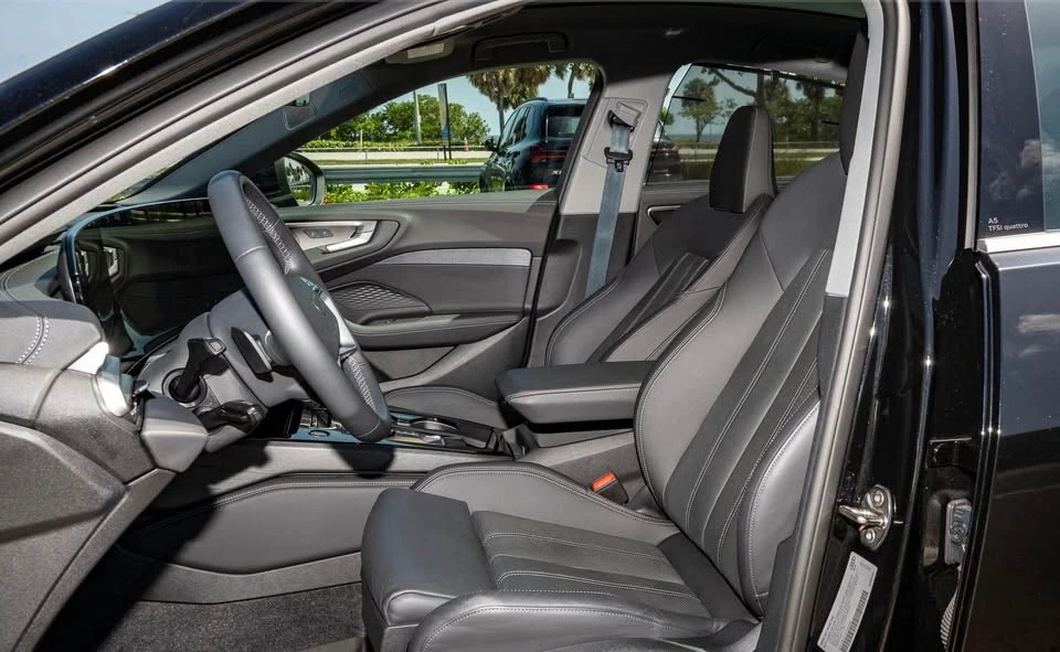 2025 Audi B10 A5 - Image 4 of 8