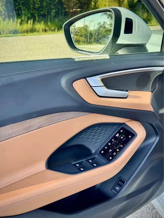 2025 Audi B10 A5 - Image 17 of 20