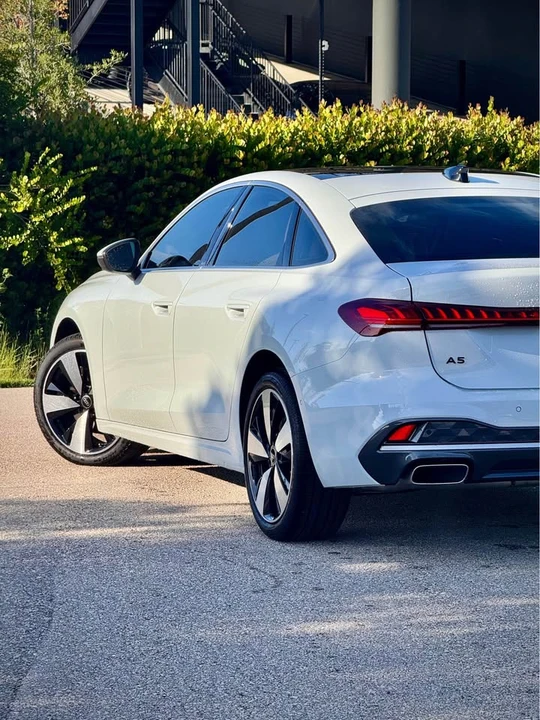 2025 Audi B10 A5 - Image 19 of 20