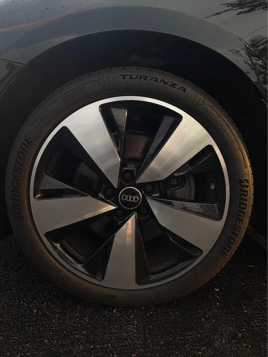 2025 Audi B10 A5 - Image 17 of 17