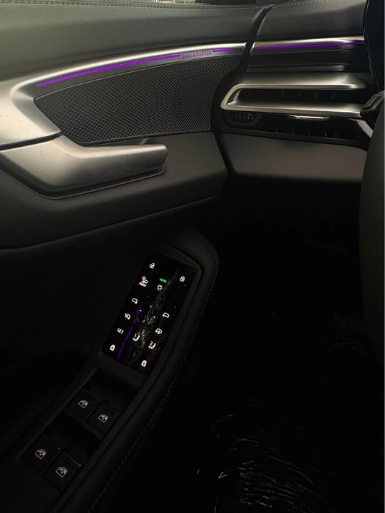 2025 Audi B10 A5 - Image 9 of 17
