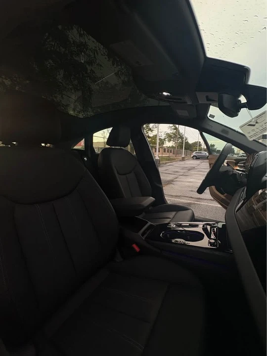 2025 Audi B10 A5 - Image 8 of 17