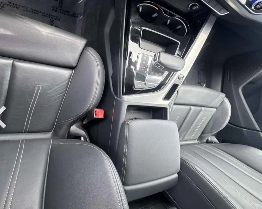2025 Audi B10 A5 - Image 4 of 18