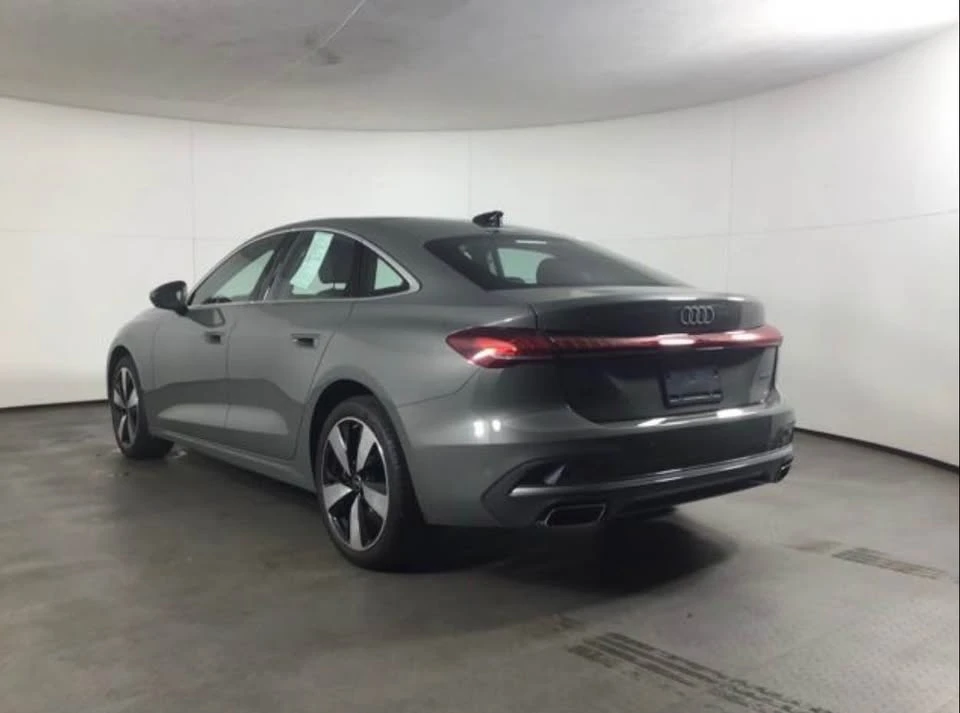 2025 Audi B10 A5 - Image 5 of 20