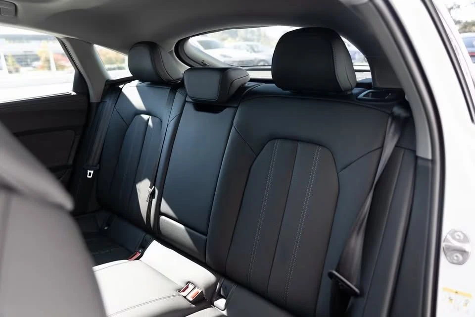 2025 Audi B10 A5 - Image 2 of 6