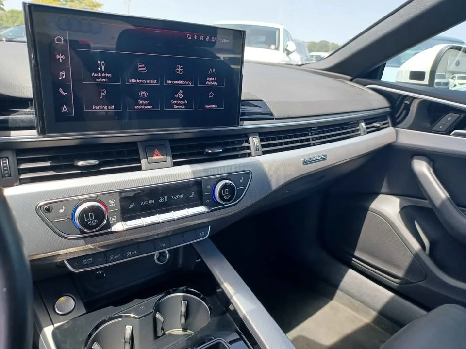 2025 Audi B10 A5 - Image 12 of 17