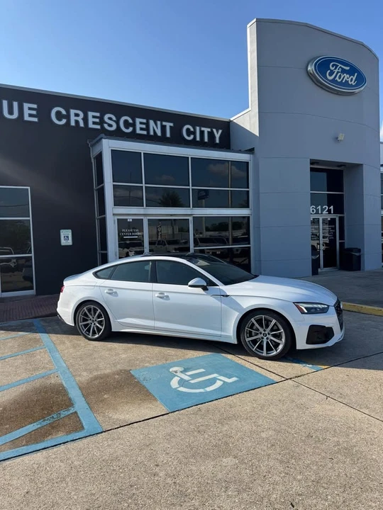 2025 Audi B10 A5 - Image 2 of 19