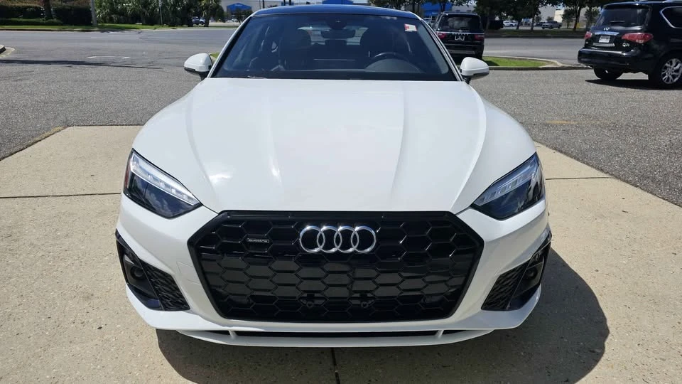 2025 Audi B10 A5 - Image 3 of 12