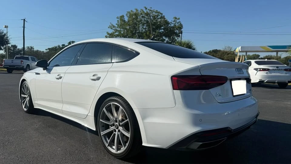 2025 Audi B10 A5 - Image 3 of 15
