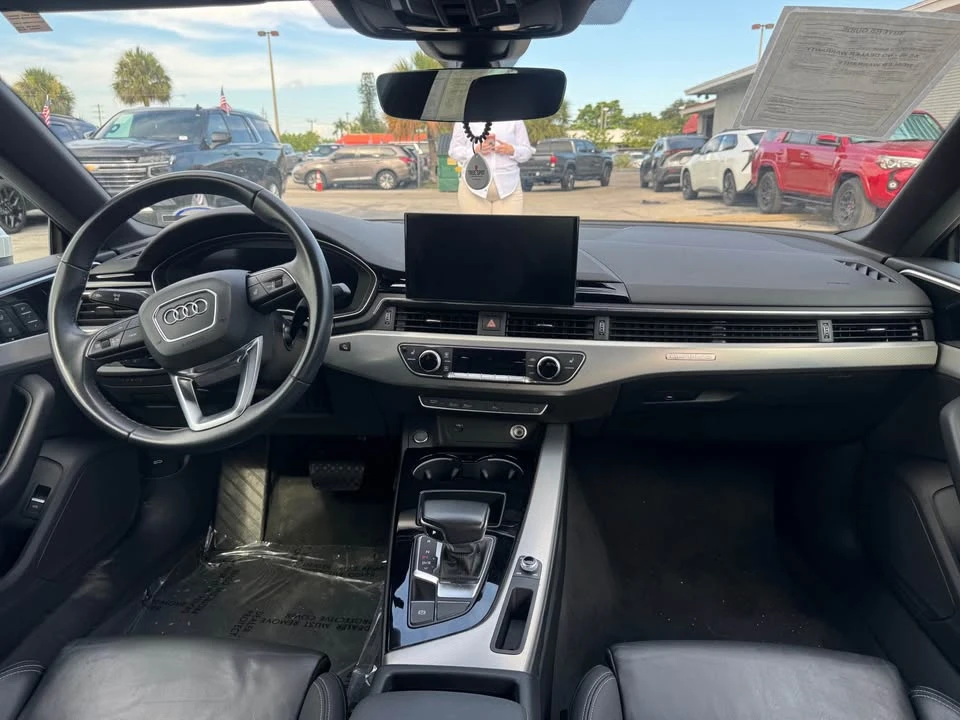 2025 Audi B10 A5 - Image 2 of 4