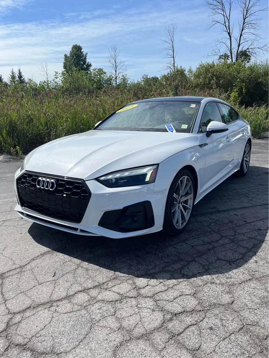 2025 Audi B10 A5 - Image 3 of 19