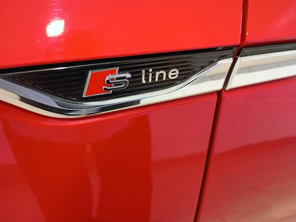2025 Audi B10 A5 - Image 9 of 10
