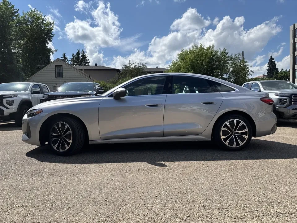 2025 Audi B10 A5 - Image 2 of 9