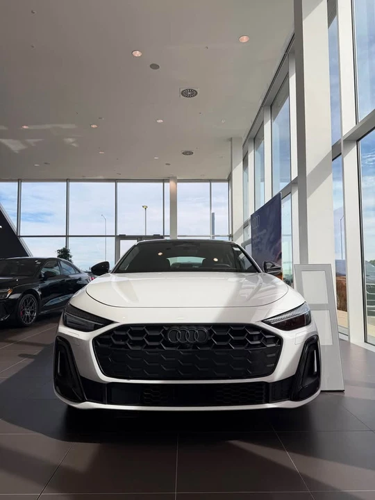 2025 Audi B10 A5 - Image 2 of 16