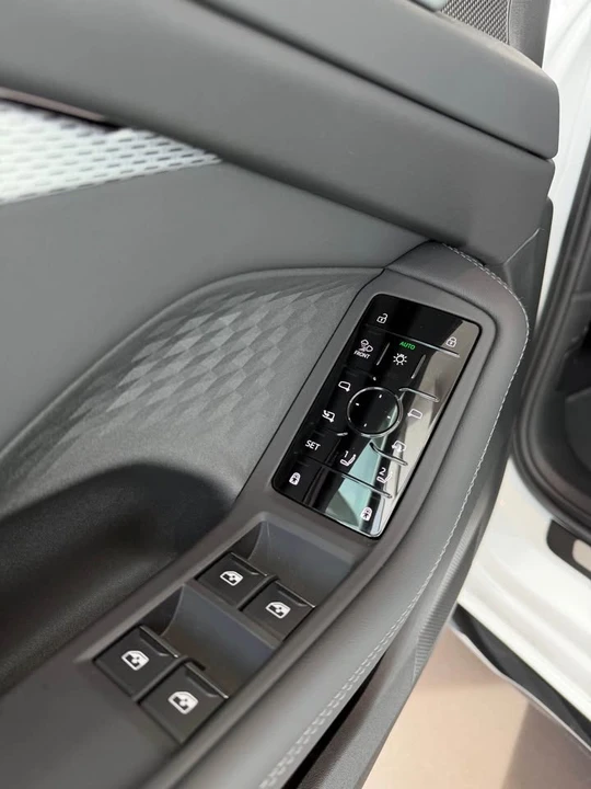 2025 Audi B10 A5 - Image 14 of 16