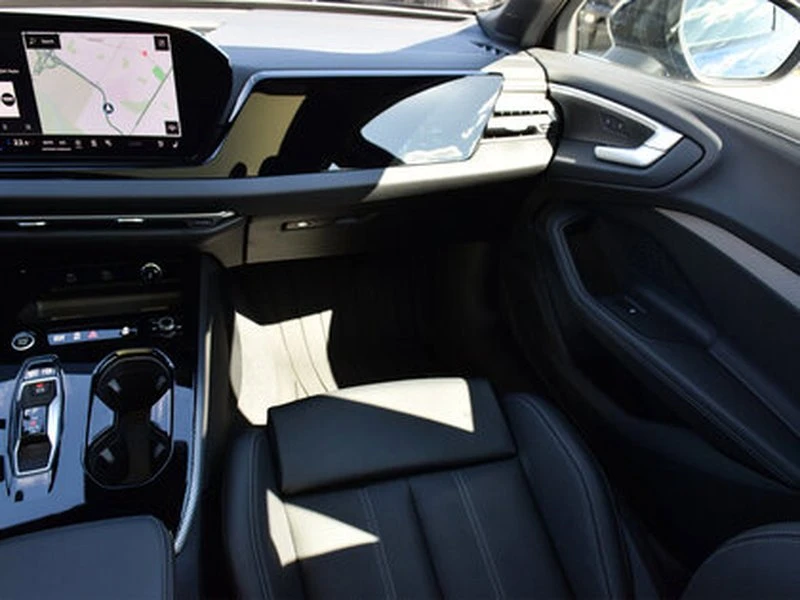 2025 Audi B10 A5 - Image 13 of 20