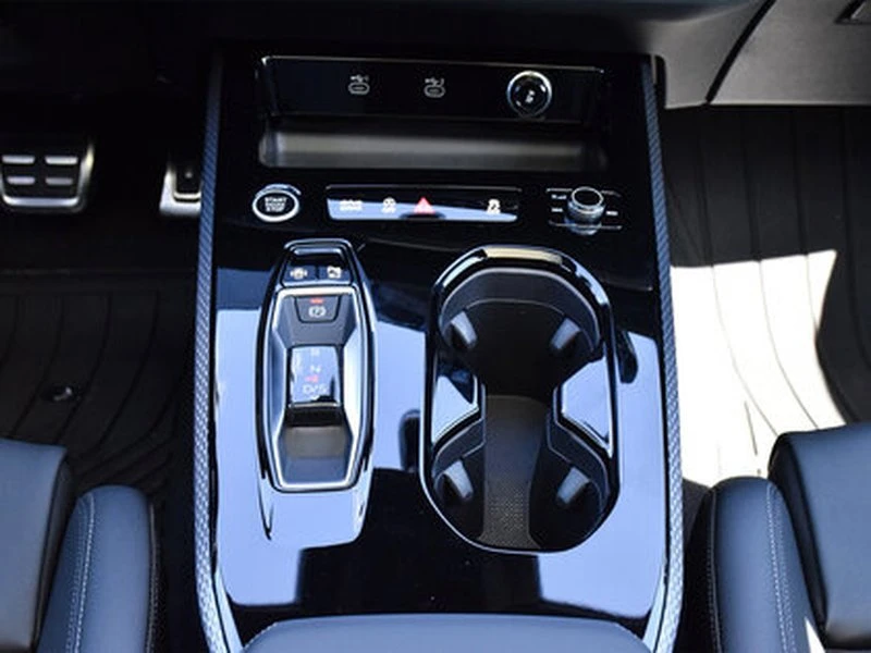 2025 Audi B10 A5 - Image 15 of 20