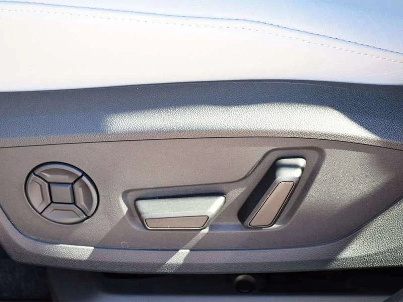 2025 Audi B10 A5 - Image 9 of 20