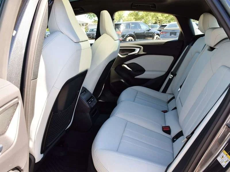 2025 Audi B10 A5 - Image 10 of 20
