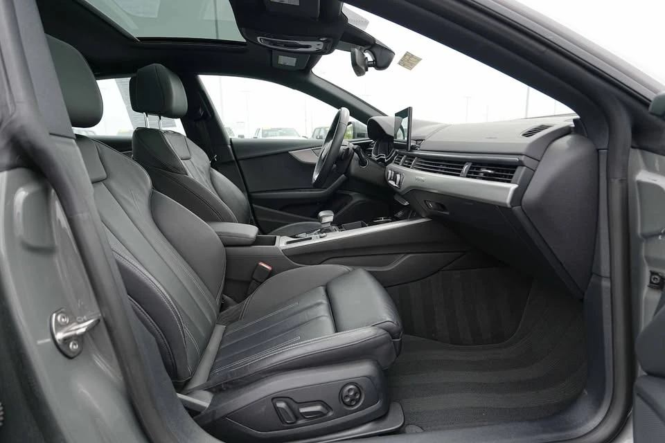 2025 Audi B10 A5 - Image 12 of 17