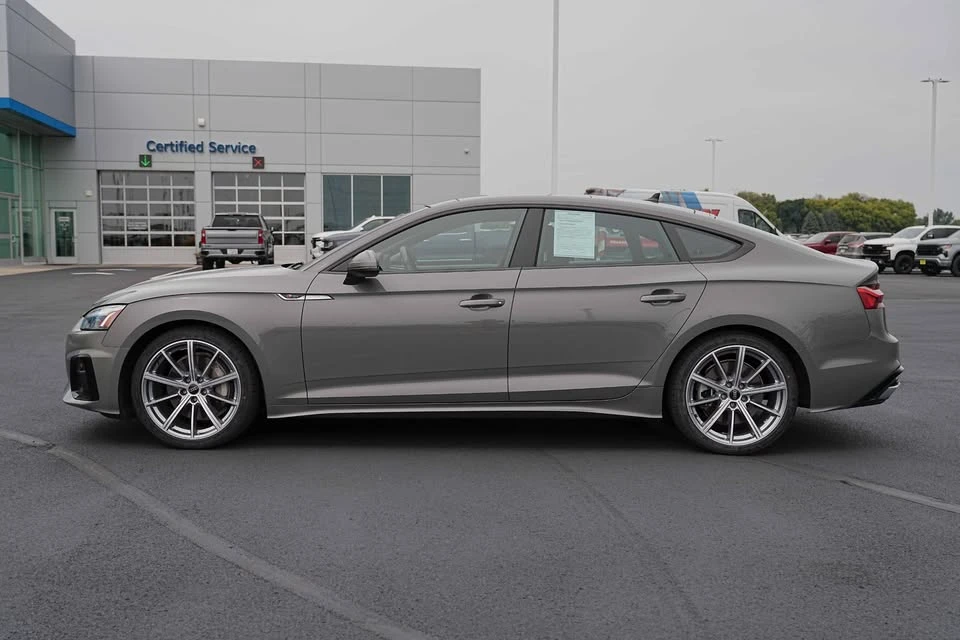 2025 Audi B10 A5 - Image 8 of 17