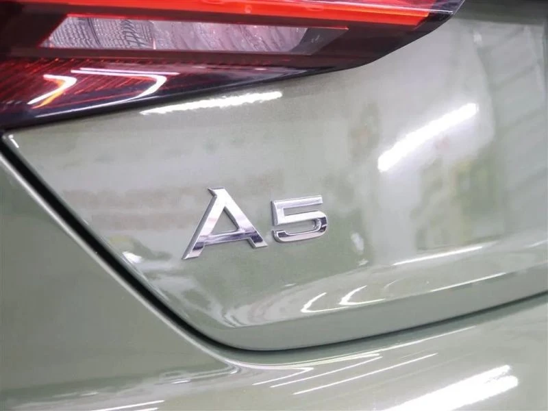 2025 Audi B10 A5 - Image 7 of 12