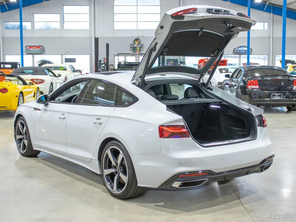 2025 Audi B10 A5 - Image 15 of 21