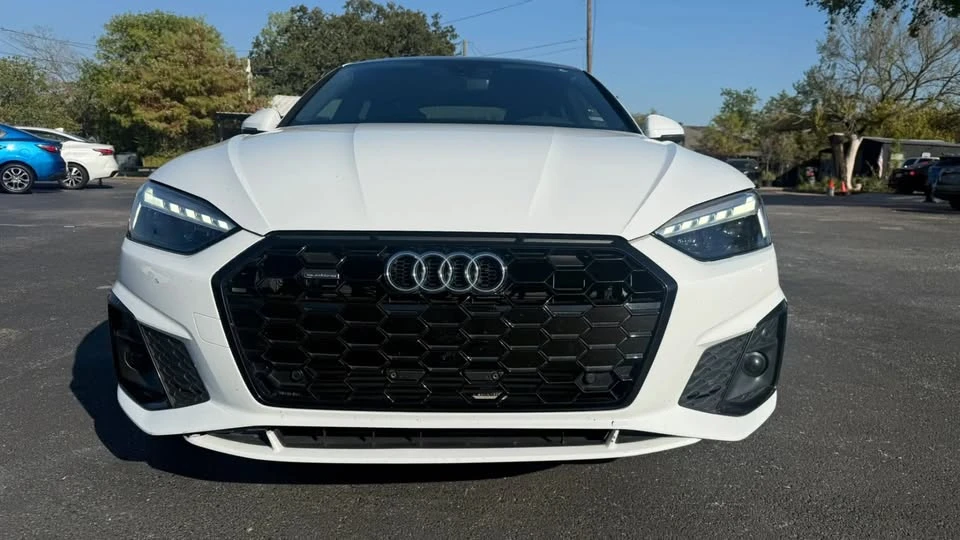 2025 Audi B10 A5 - Image 2 of 15