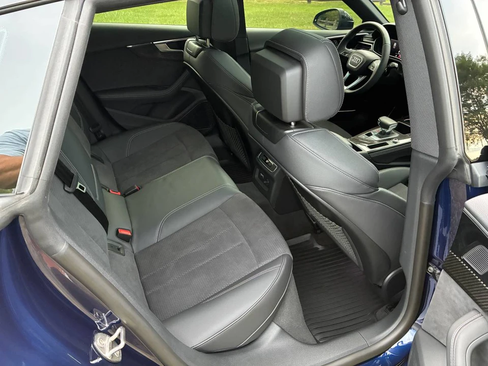 2025 Audi B10 A5 - Image 18 of 24