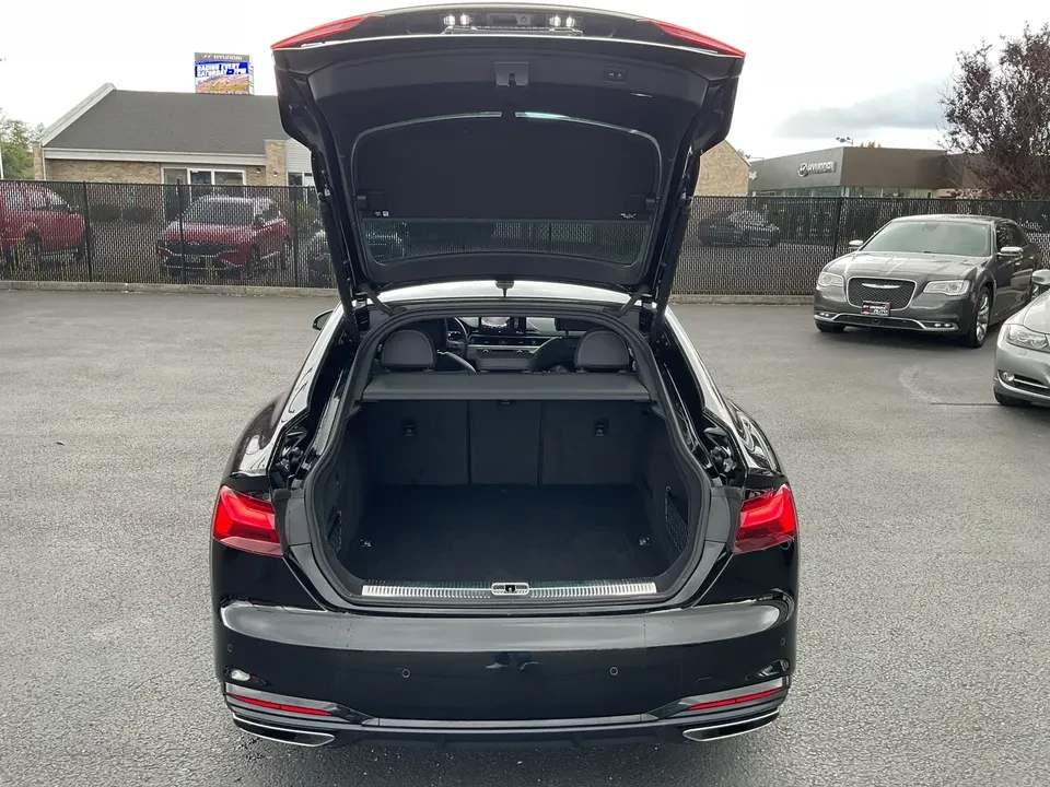 2025 Audi B10 A5 - Image 9 of 20