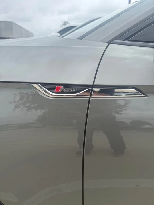 2025 Audi B10 A5 - Image 5 of 19