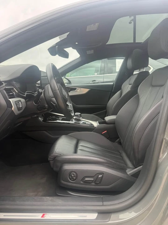 2025 Audi B10 A5 - Image 10 of 19