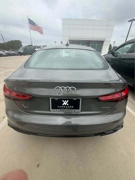 2025 Audi B10 A5 - Image 7 of 19