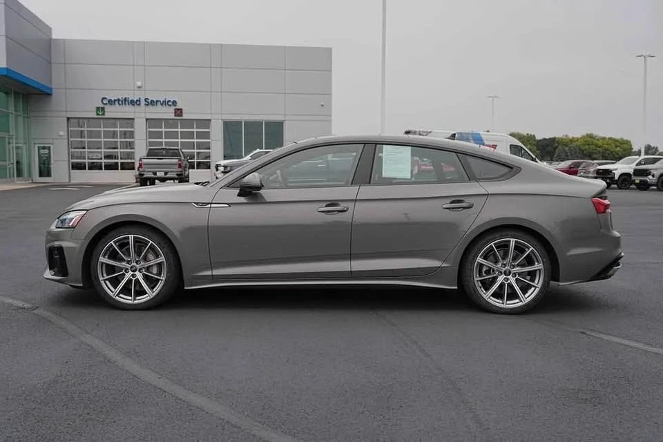 2025 Audi B10 A5 - Image 4 of 11