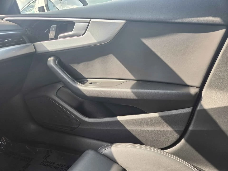 2025 Audi B10 A5 - Image 16 of 19
