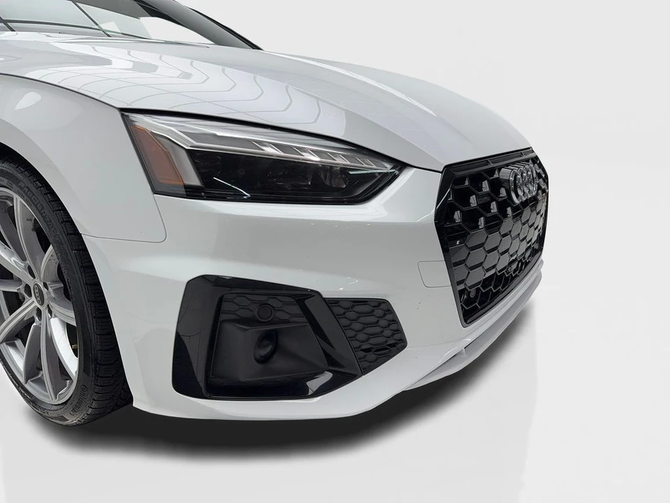 2025 Audi B10 A5 - Image 3 of 21
