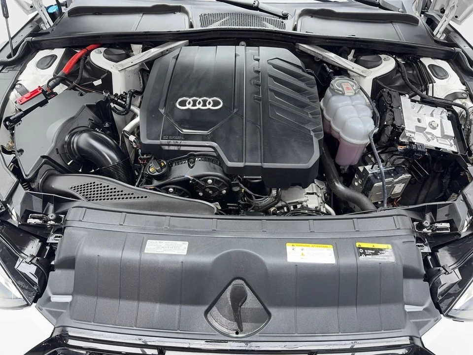 2025 Audi B10 A5 - Image 14 of 21